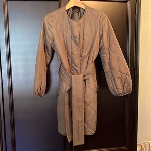 Banana Republic Army Green Quilted Jacket (lightweight)